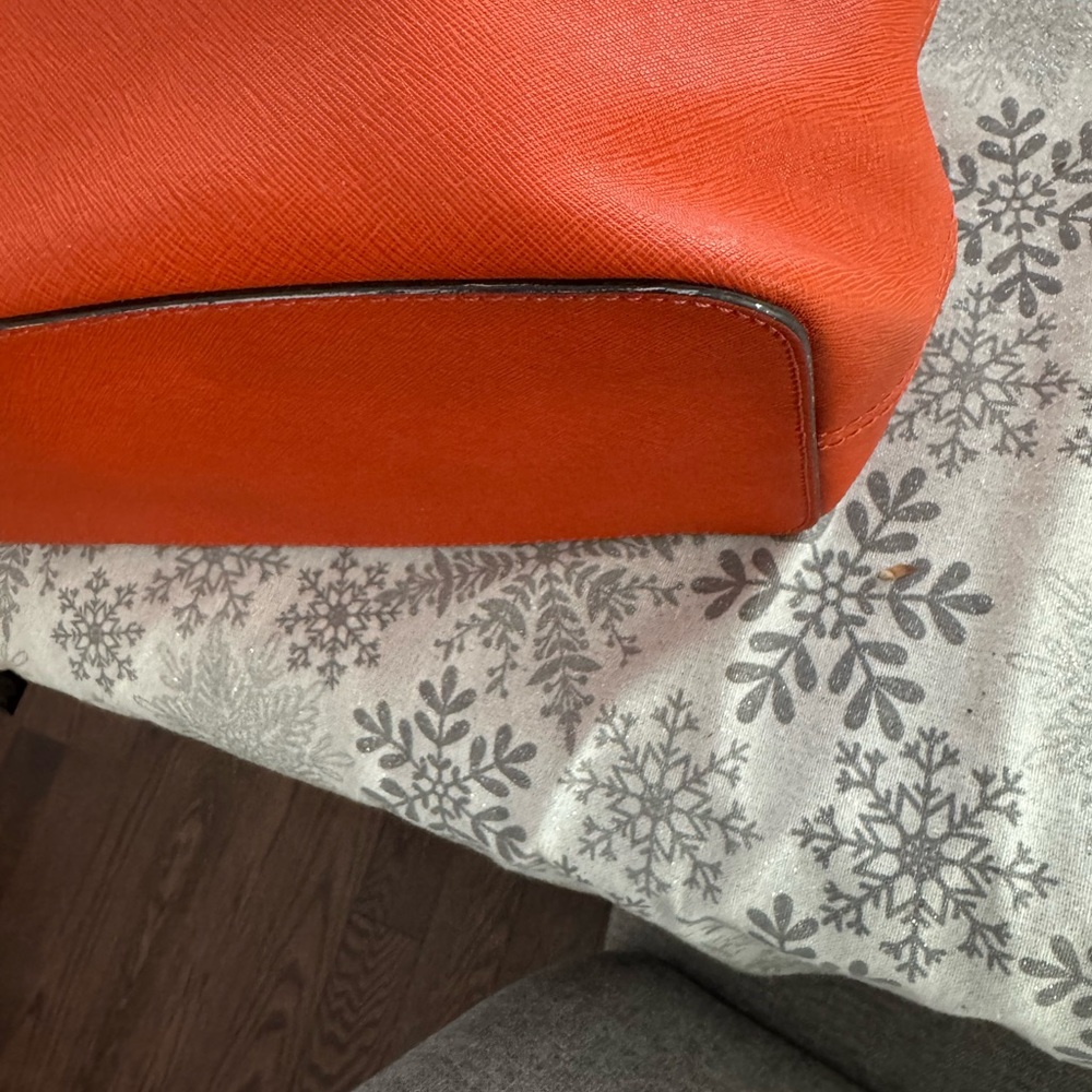Michael Kors Orange Textured Tote Bag Gold Logo Charm Designer Shoulder - Picture 4 of 16